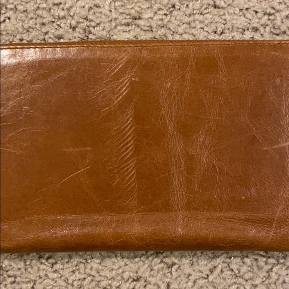 GUC Intrinsic Flair Zippy Wallet Tan Leather - Picture 3 of 5